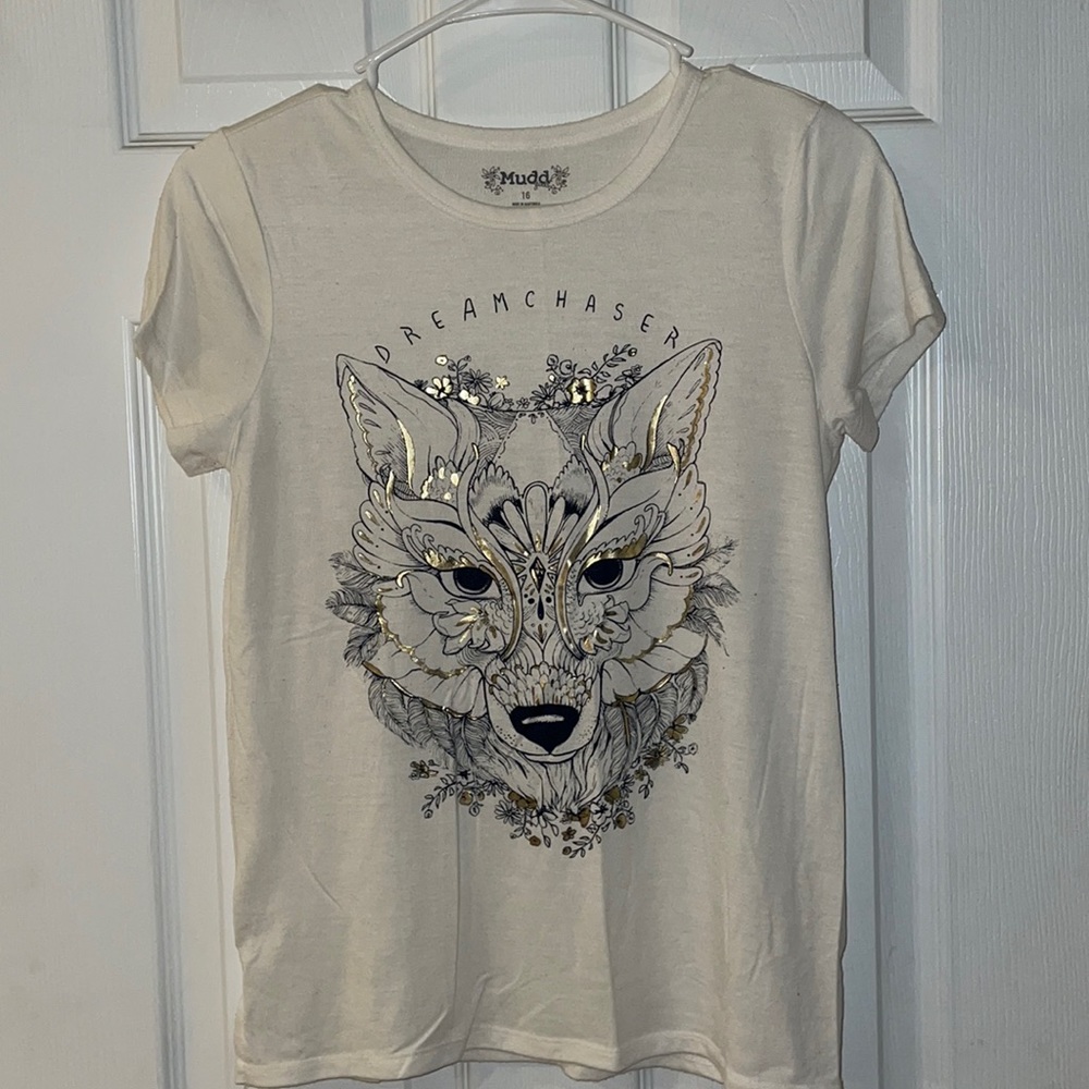 Sweet NWOT Fox Mudd foil graphic tee